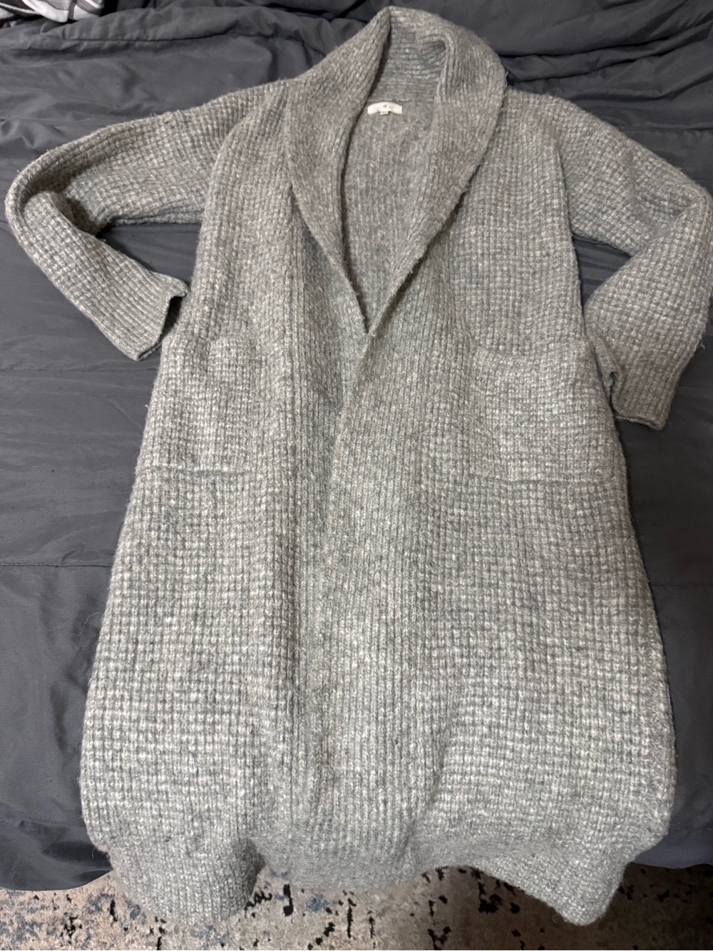 Lou & Grey Light Gray Shawl-Collar Long Knit Cardigan